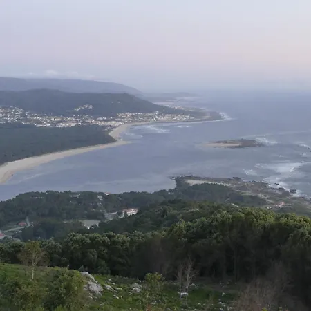 Casa Rustica Con Y Regato Dentro Recien Rehabilitada Situada En El Entorno Del Parque Natural Monte Aloia Y Monte De San Antonino Proxima A Gondomar Y Playas De Nigran Tui