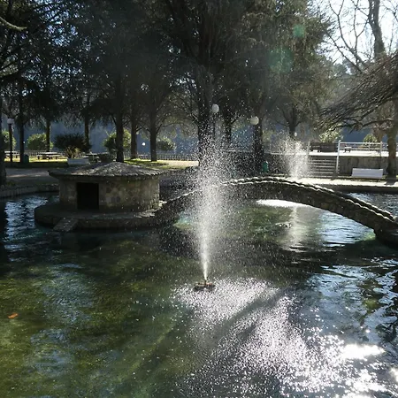 Apartamento Casa Rustica Con Y Regato Dentro Recien Rehabilitada Situada En El Entorno Del Parque Natural Monte Aloia Y Monte De San Antonino Proxima A Gondomar Y Playas De Nigran