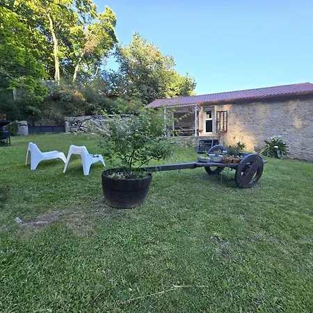 Vivienda De Uso Turistico Casa Porto アパート トゥイ